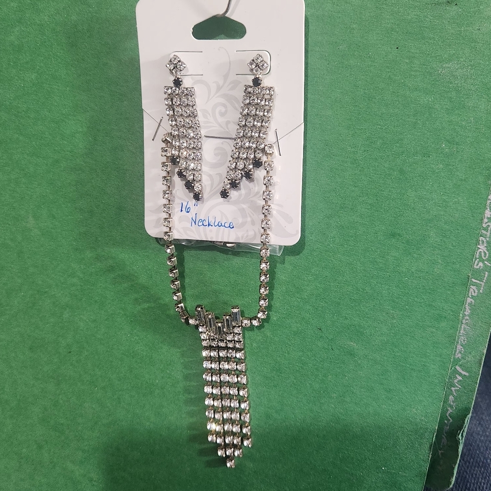 Necklace & Earrings